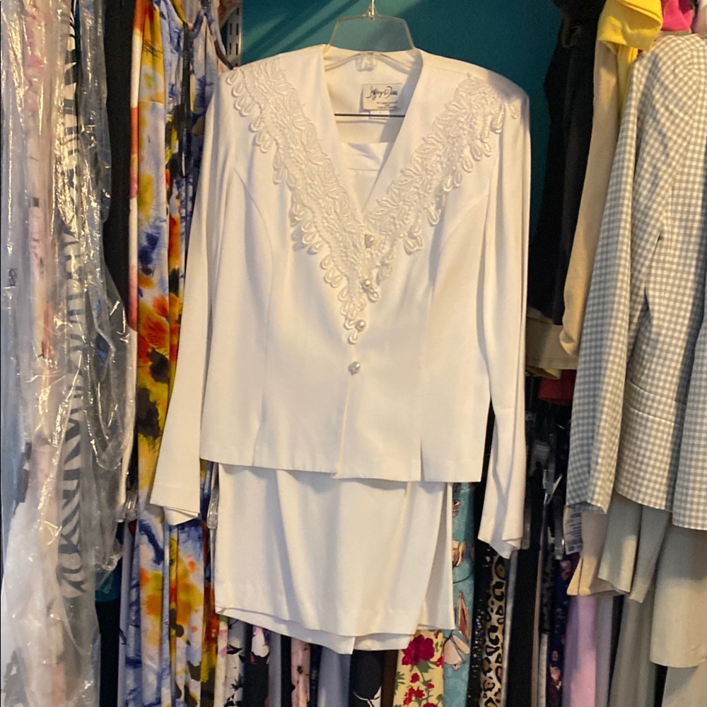 Cream Suit for Dressy Occasions